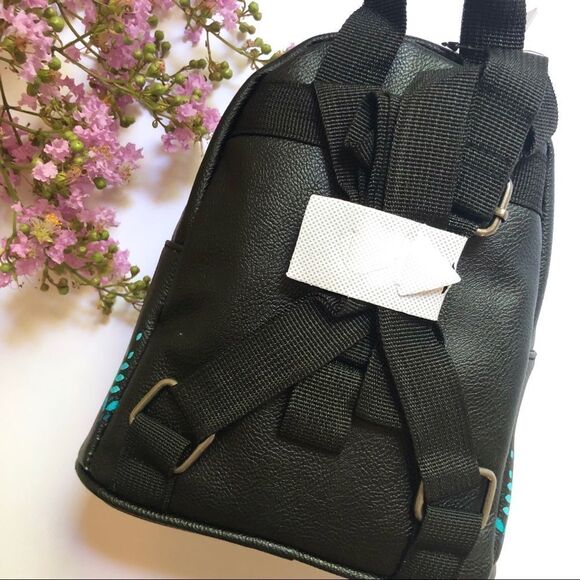 Loungefly My Neighbor Totoro Mini Backpack - Picture 6 of 7